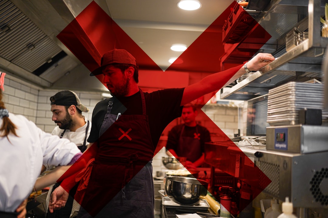 A throughput rhythm for restaurant teams under persistent staffing pressure Image